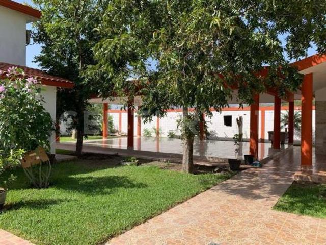 Quinta en venta en Salinas Victoria, Nuevo León