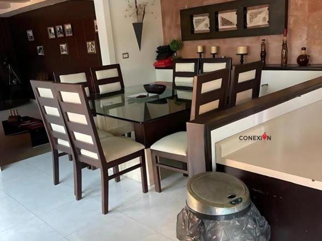 QUINTA EN VENTA EN TABASCO CON 837M2 DE TERRENO Y 329 DE CONSTRUCCIÓN, ALBERCA!