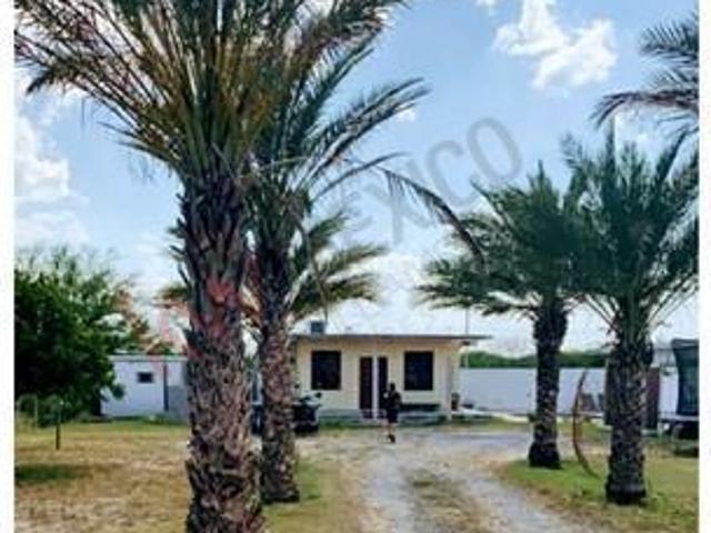 Quinta en Venta, Fraccionamiento Campestre la Hacienda, en China Nuevo León, a 3 minutos de la pres