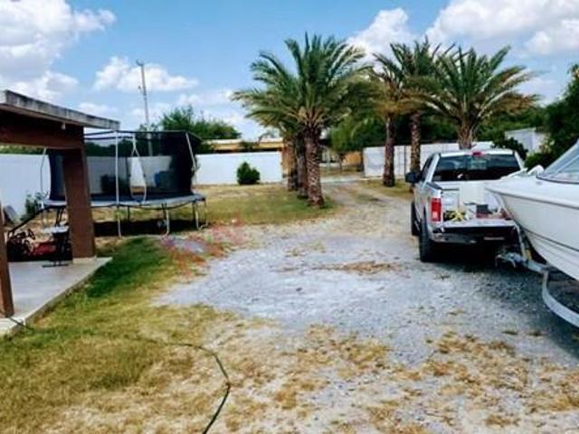 Quinta en Venta, Fraccionamiento Campestre la Hacienda, en China Nuevo León, a 3 minutos de la pres