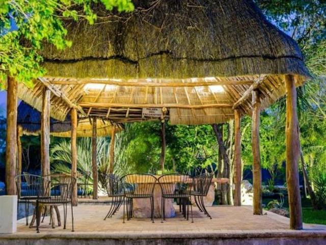Quinta en venta ideal para renta de eventos en Tekat