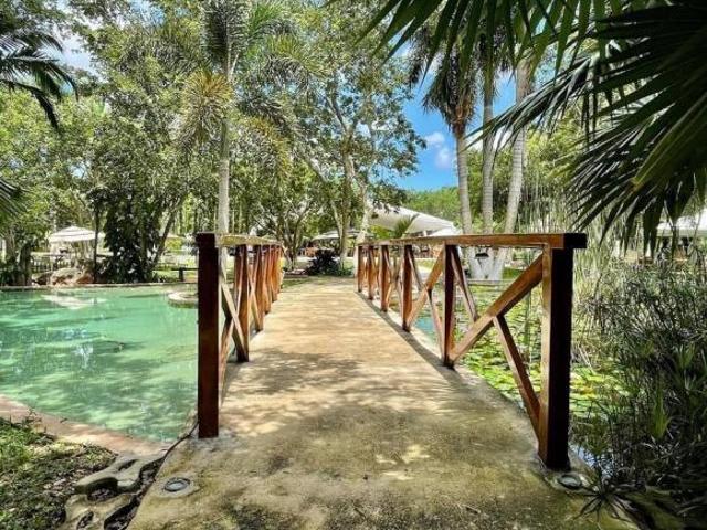 Quinta en venta ideal para renta de eventos en Tekat