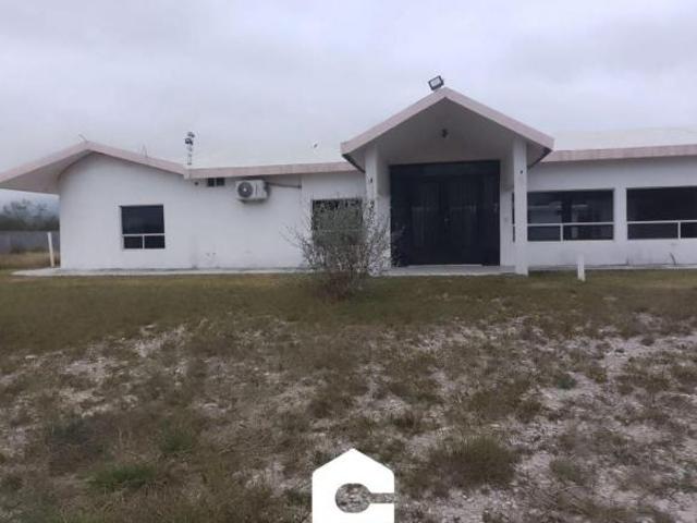 Quinta en venta en Salinas Victoria