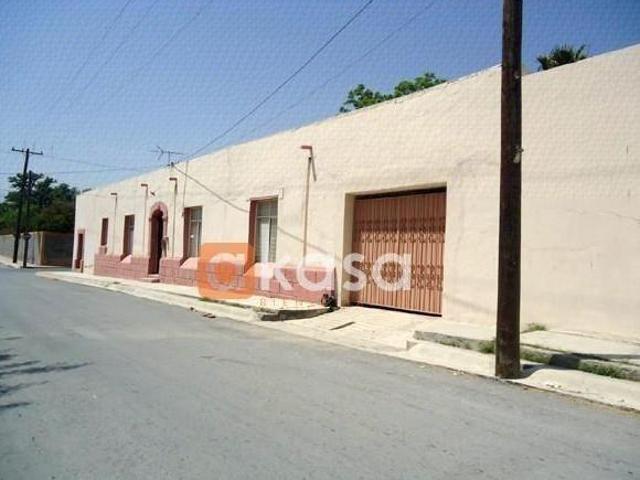 Quinta en venta en García, Nuevo León