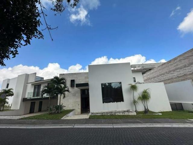 Quinta Fraccionamiento Bosque de Niebla