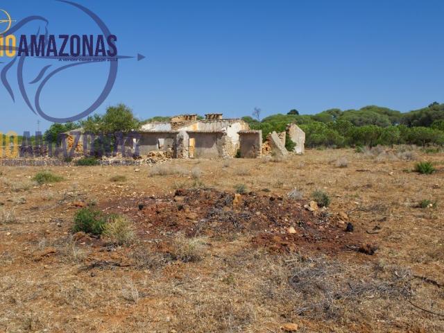 Casa venda em Estômbar, Faro
