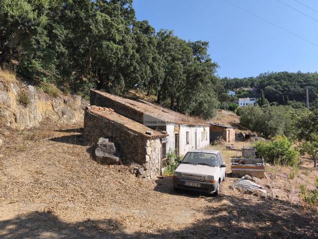 Quinta venda em Gralhos, Monchique