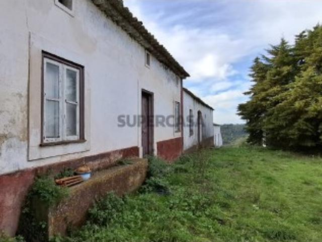 Casa venda em Rio Maior, Santarém