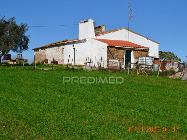 Quinta venda em Vila Viçosa, Azenha Cimeira