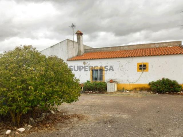 Casa venda em Mourã, Beja