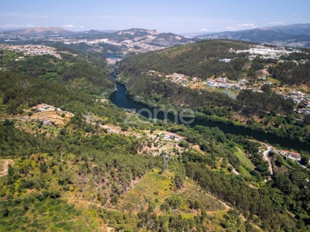 Quinta venda em Rio de Moinhos, Marecos