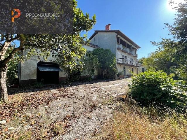 Casa venda em Mourilhe, Viseu