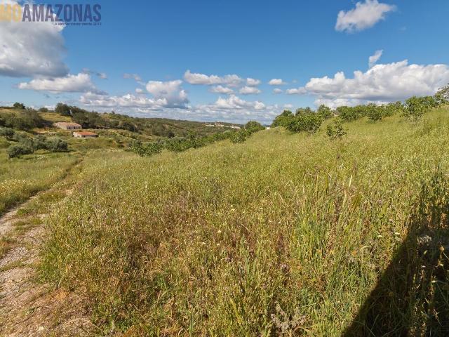 Casa venda em Estômbar, Faro