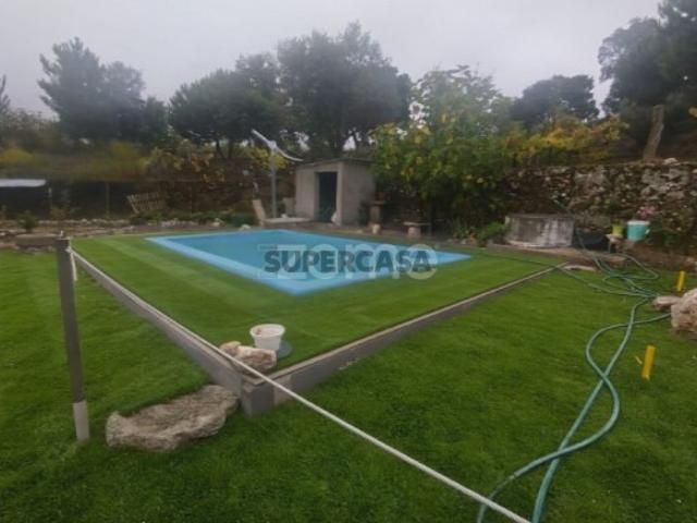 Casa venda em Almeidinha, Mourilhe