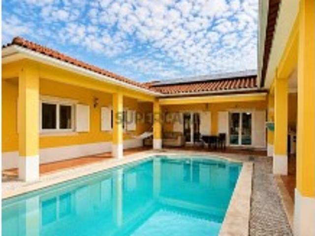 Casa venda em Vale de Moinhos, Santarém