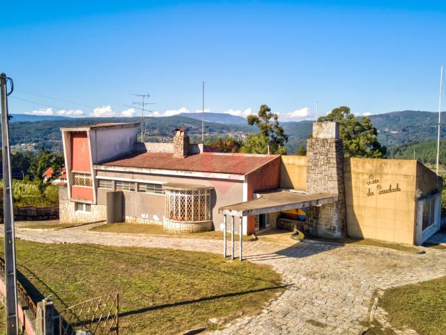 Quinta venda em Chaviães e Paços, Melgaço