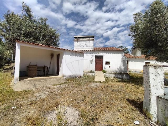 Quinta venda em Portalegre, Figueira e Barros