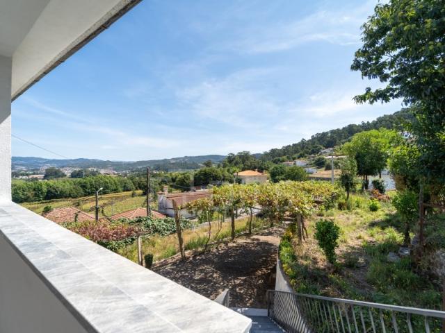Quinta venda em Roriz, Fontão