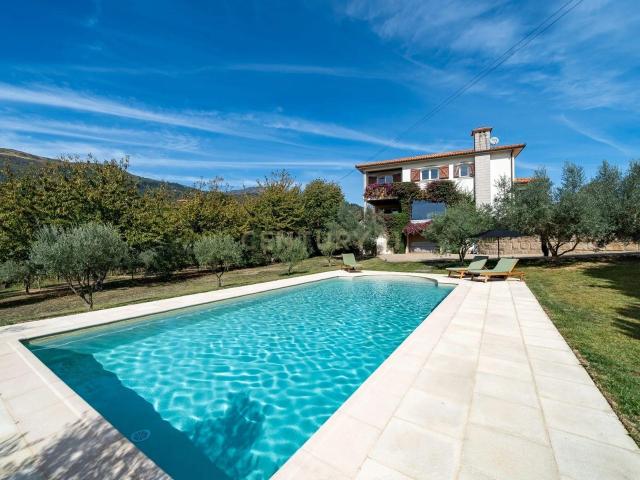 Casa venda em Sermanha, Peso Da Régua