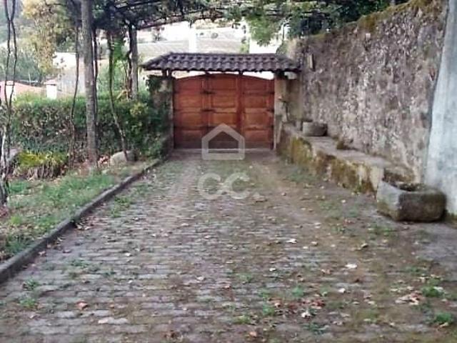 Quinta venda em Roriz, Fontão