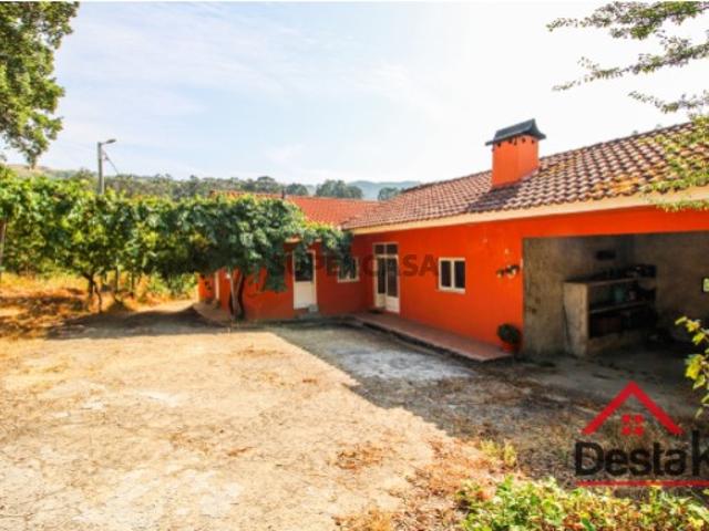 Casa venda em Oliveira De Frades, Viseu