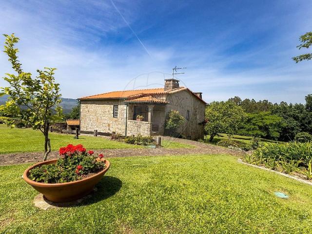 Quinta venda em Agualonga, Viana do Castelo