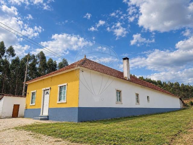 Quinta venda em Alcanede, Santarém