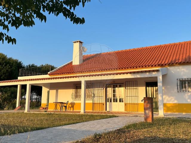 Quinta venda em Bairro de São José da Ponte, Évora