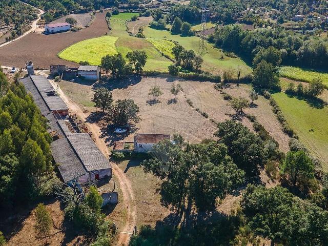 Quinta venda em Covas e Vila Nova de Oliveirinha, Tábua
