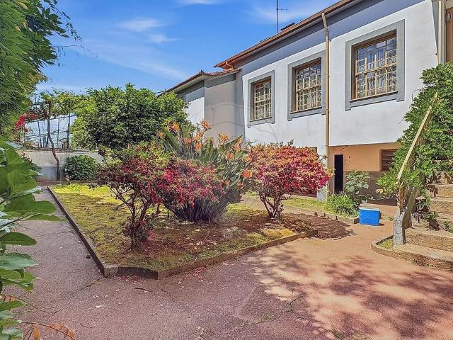 Quinta venda em Nogueira da Regedoura, Santa Maria da Feira
