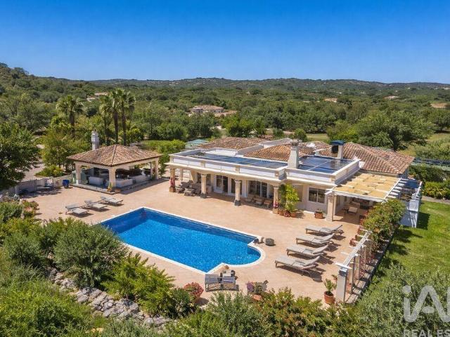 Vivenda venda em Palhagueira, Faro