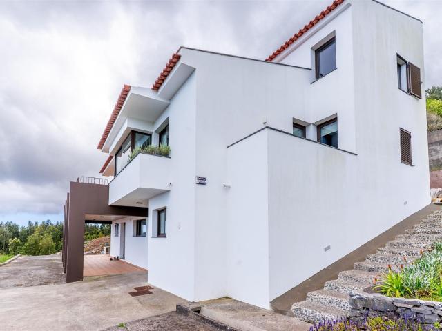 Vivenda venda em Santa Cruz