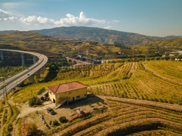 Casa venda em Remostias, Peso Da Régua