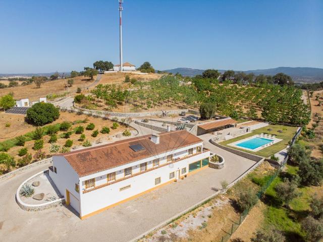 Quinta venda em Évora, Courelas do Monte Branco