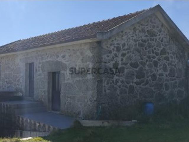 Casa venda em Baião, Candeiro
