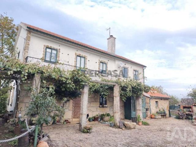 Casa venda em Guarda, Rendo