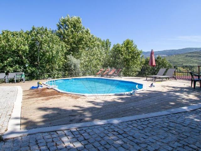 Quinta venda em Vinhó, Vila Cova de Alva e Anseriz