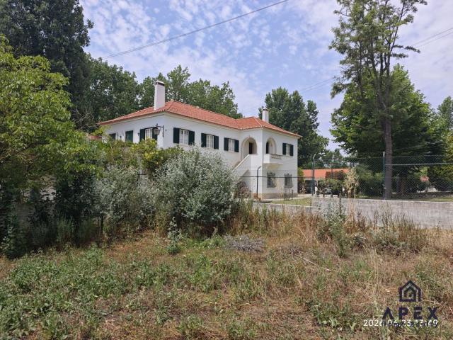 Casa venda em Carvoeira e Carmões, Torres Vedras