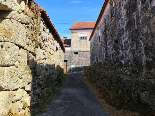 Solar venda em Paredes, Ponte Da Barca