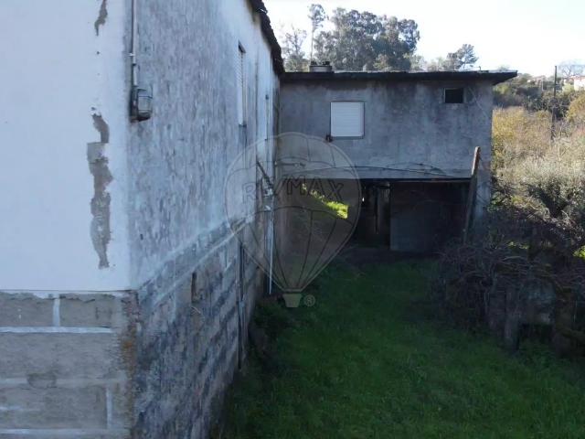 Commercial Land venda em Marco De Canaveses, Manhuncelos