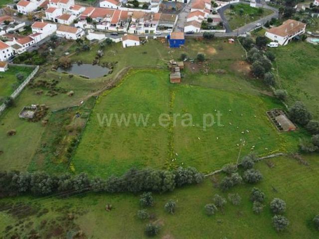 Solar venda em Viana Do Alentejo, Évora