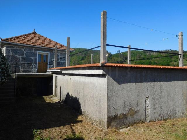 Commercial Land venda em Paredes De Coura, Bico