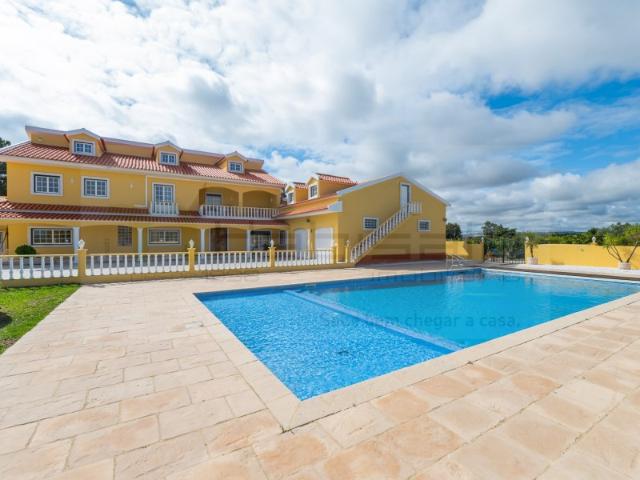 Solar venda em Casais das Amarelas, Azambuja