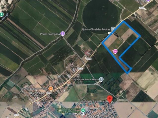 Solar venda em Azeitada, Almeirim