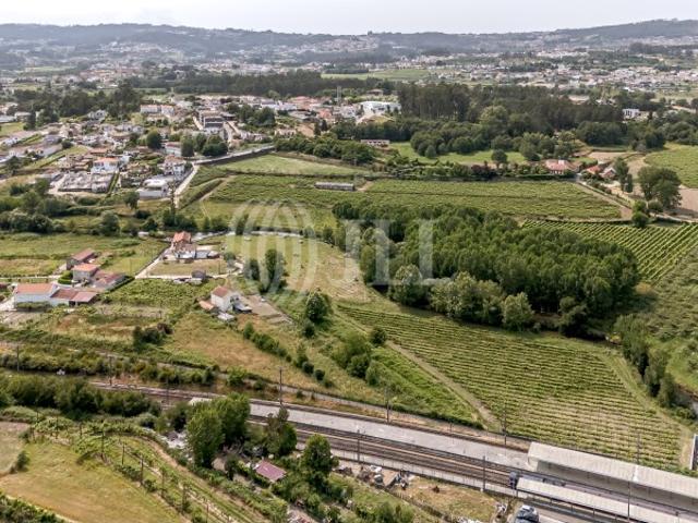 Solar venda em Santiago de Subarrifana, Marecos
