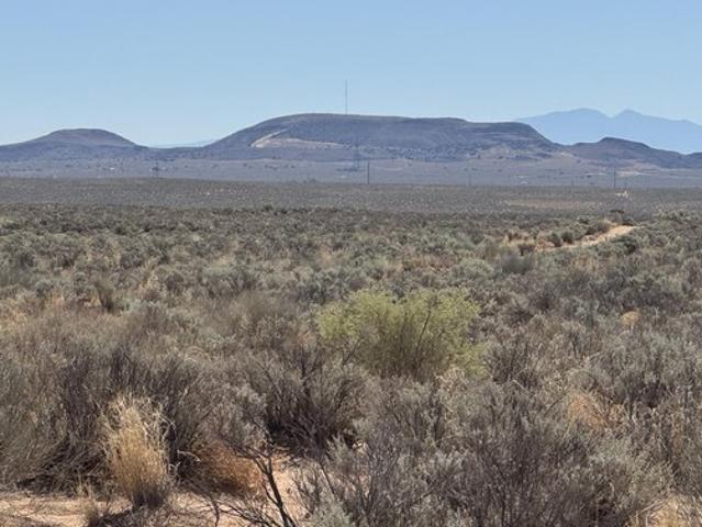 Land for sale in Los Lunas, New Mexico