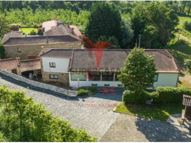 Casa venda em Amares, Avenida