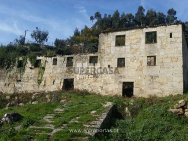 Casa venda em Marco De Canaveses, Rosém