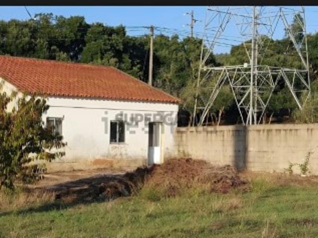 Casa venda em Rio Maior, Santarém