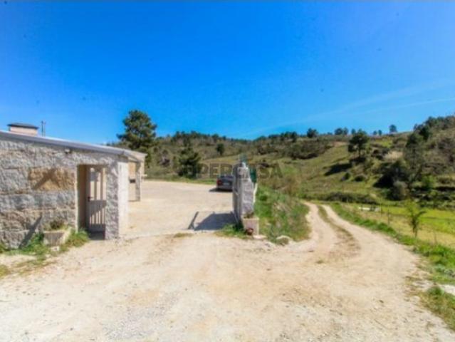 Casa venda em Guarda